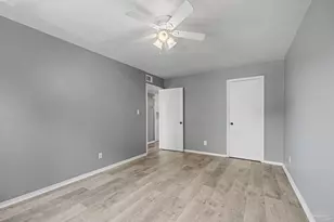 200 Pensacola Beach Blvd, Gulf Breeze, FL 32561 - Photo 17