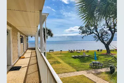 710 Scenic Hwy, Pensacola, FL 32503 - Photo 1