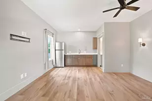 219 N Devillars St, Pensacola, FL 32502 - Photo 37
