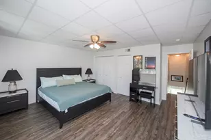 201 Pensacola Beach Rd, Gulf Breeze, FL 32561 - Photo 17