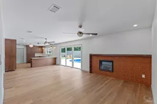 2295 N 20th Ave, Pensacola, FL 32503 - Photo 9