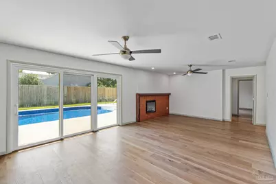 2295 N 20th Ave, Pensacola, FL 32503 - Photo 11