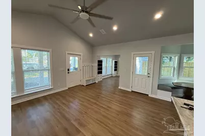159 S I St, Pensacola, FL 32502 - Photo 5
