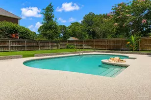 2490 Hallmark Dr, Pensacola, FL 32503 - Photo 23