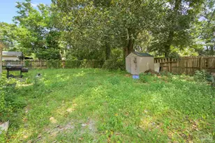 9 Rue Max, Pensacola, FL 32507 - Photo 17