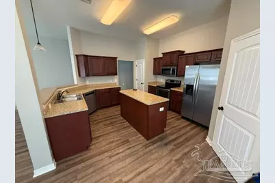 5776 Glen Brook Ct, Pace, FL 32571 - Photo 5