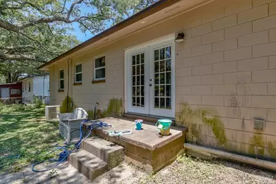 905 Lagoon Dr, Pensacola, FL 32505 - Photo 41