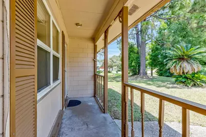 905 Lagoon Dr, Pensacola, FL 32505 - Photo 59