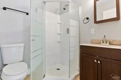 905 Lagoon Dr, Pensacola, FL 32505 - Photo 21