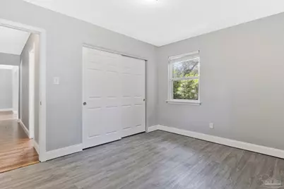 905 Lagoon Dr, Pensacola, FL 32505 - Photo 25