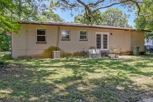 905 Lagoon Dr, Pensacola, FL 32505 - Photo 47