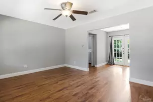 905 Lagoon Dr, Pensacola, FL 32505 - Photo 13