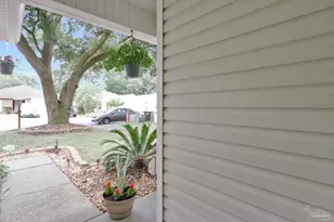 1195 Simpson St, Pensacola, FL 32526 - Photo 51