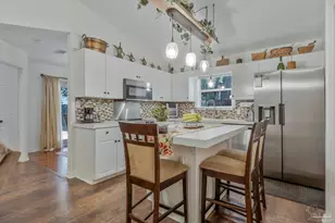 1195 Simpson St, Pensacola, FL 32526 - Photo 7