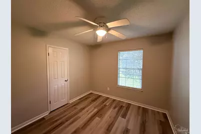 5240 Catalina St, Pace, FL 32571 - Photo 13