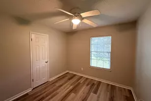 5240 Catalina St, Pace, FL 32571 - Photo 13