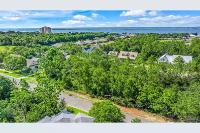 10687 Close Hauled Rd, Pensacola, FL 32507 - Photo 5
