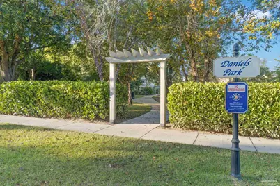 10691 Close Hauled Rd, Pensacola, FL 32507 - Photo 15