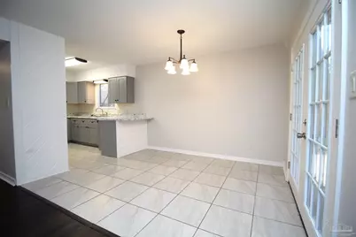 7225 Dogwood Ter Dr, Pensacola, FL 32504 - Photo 7