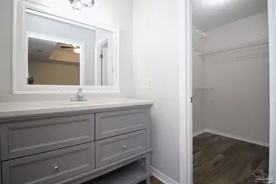 7225 Dogwood Ter Dr, Pensacola, FL 32504 - Photo 17