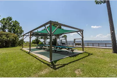 5309 N Shore Dr, Pensacola, FL 32507 - Photo 47