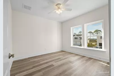 5309 N Shore Dr, Pensacola, FL 32507 - Photo 25
