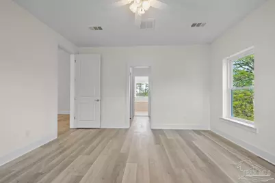 5309 N Shore Dr, Pensacola, FL 32507 - Photo 29