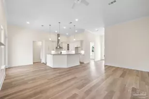 5309 N Shore Dr, Pensacola, FL 32507 - Photo 13