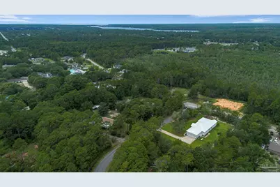 8574 Bay River Rd, Navarre, FL 32566 - Photo 31