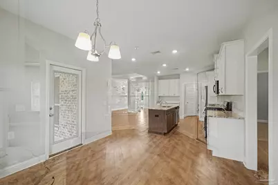 400 Broadleaf Cir, Cantonment, FL 32533 - Photo 17