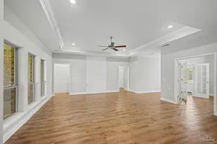 400 Broadleaf Cir, Cantonment, FL 32533 - Photo 9