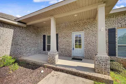 400 Broadleaf Cir, Cantonment, FL 32533 - Photo 3