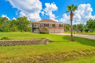 8110 Virginia Ln, Milton, FL 32583 - Photo 3