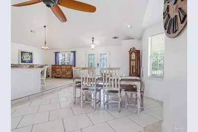 8110 Virginia Ln, Milton, FL 32583 - Photo 15