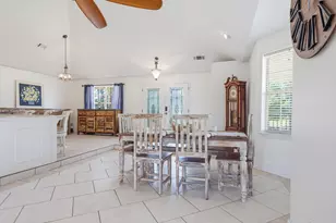 8110 Virginia Ln, Milton, FL 32583 - Photo 15