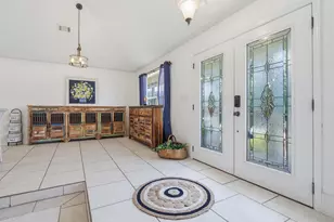 8110 Virginia Ln, Milton, FL 32583 - Photo 7