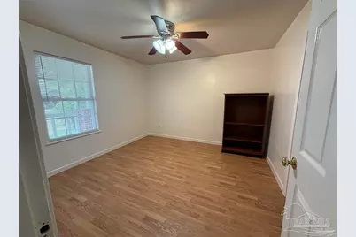 3002 W Brainerd St, Pensacola, FL 32505 - Photo 5