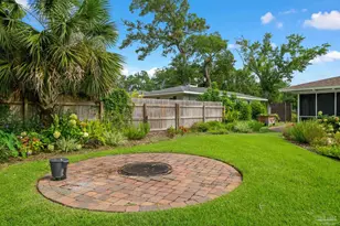 17 Lakeside Dr, Pensacola, FL 32507 - Photo 45