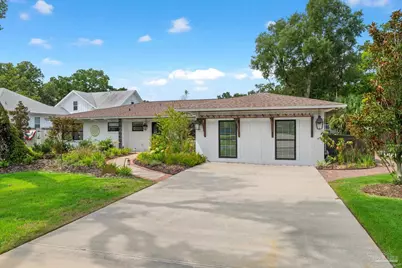 17 Lakeside Dr, Pensacola, FL 32507 - Photo 9