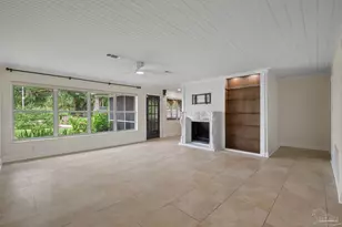 17 Lakeside Dr, Pensacola, FL 32507 - Photo 15