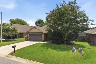 4939 Makenna Cir, Pace, FL 32571 - Photo 3