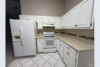 6625 Greenwell St, Pensacola, FL 32526 - Photo 11