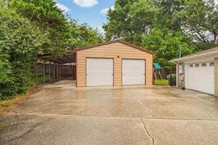 7 Gunn Cir, Pensacola, FL 32506 - Photo 3