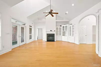 4472 Hickory Shores Blvd, Gulf Breeze, FL 32563 - Photo 15
