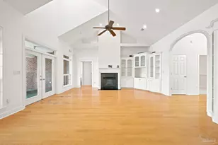 4472 Hickory Shores Blvd, Gulf Breeze, FL 32563 - Photo 15