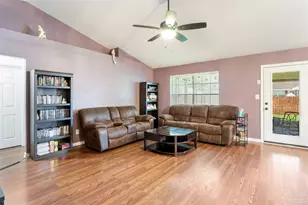 5256 Goshawk Dr, Milton, FL 32570 - Photo 5