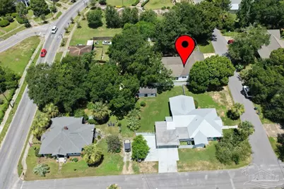 5061 Combs St, Milton, FL 32570 - Photo 11