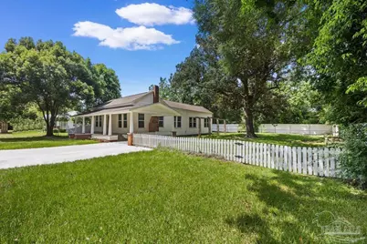 5061 Combs St, Milton, FL 32570 - Photo 5