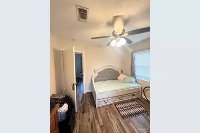 2120 Eliasberg St, Pensacola, FL 32507 - Photo 9