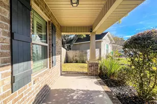 263 Cottage View Dr, Pensacola, FL 32507 - Photo 3